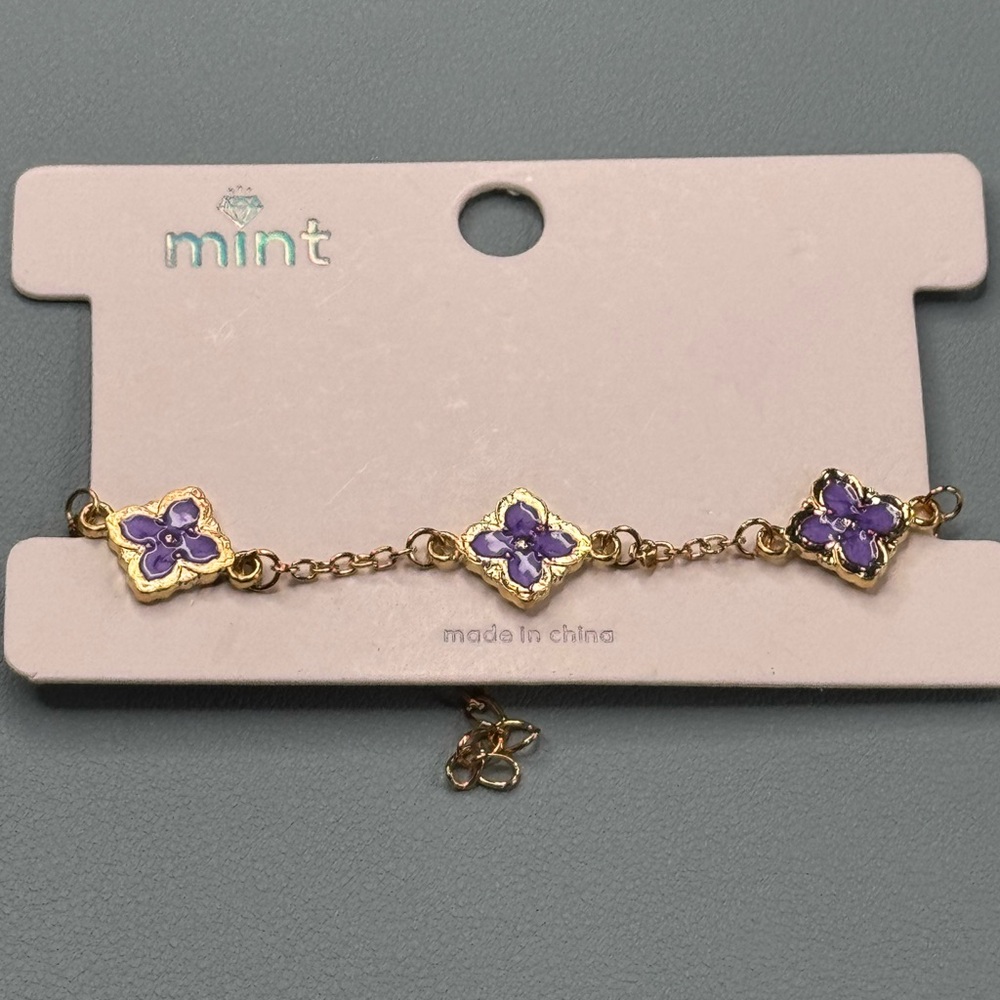 Mint Gold Tone Purple Clover 7-9inch Bracelet